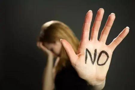 女子在酒吧被陌生人投放伟哥事件，警惕与自我保护的重要性